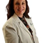 Erica Tsakiris, MD headshot
